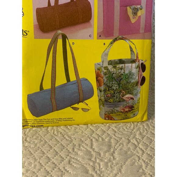 Simplicity Misses Handbag Totes Sewing Pattern 4979 - uncut - Picture 2 of 10